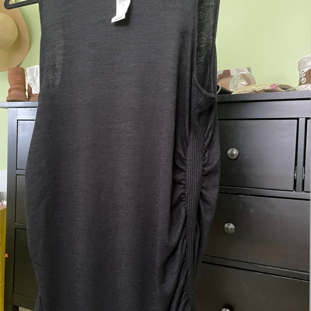 NEW GAP Maternity Lightweight Sleeveless Knit Sweater Black Size M - Picture 2 of 7